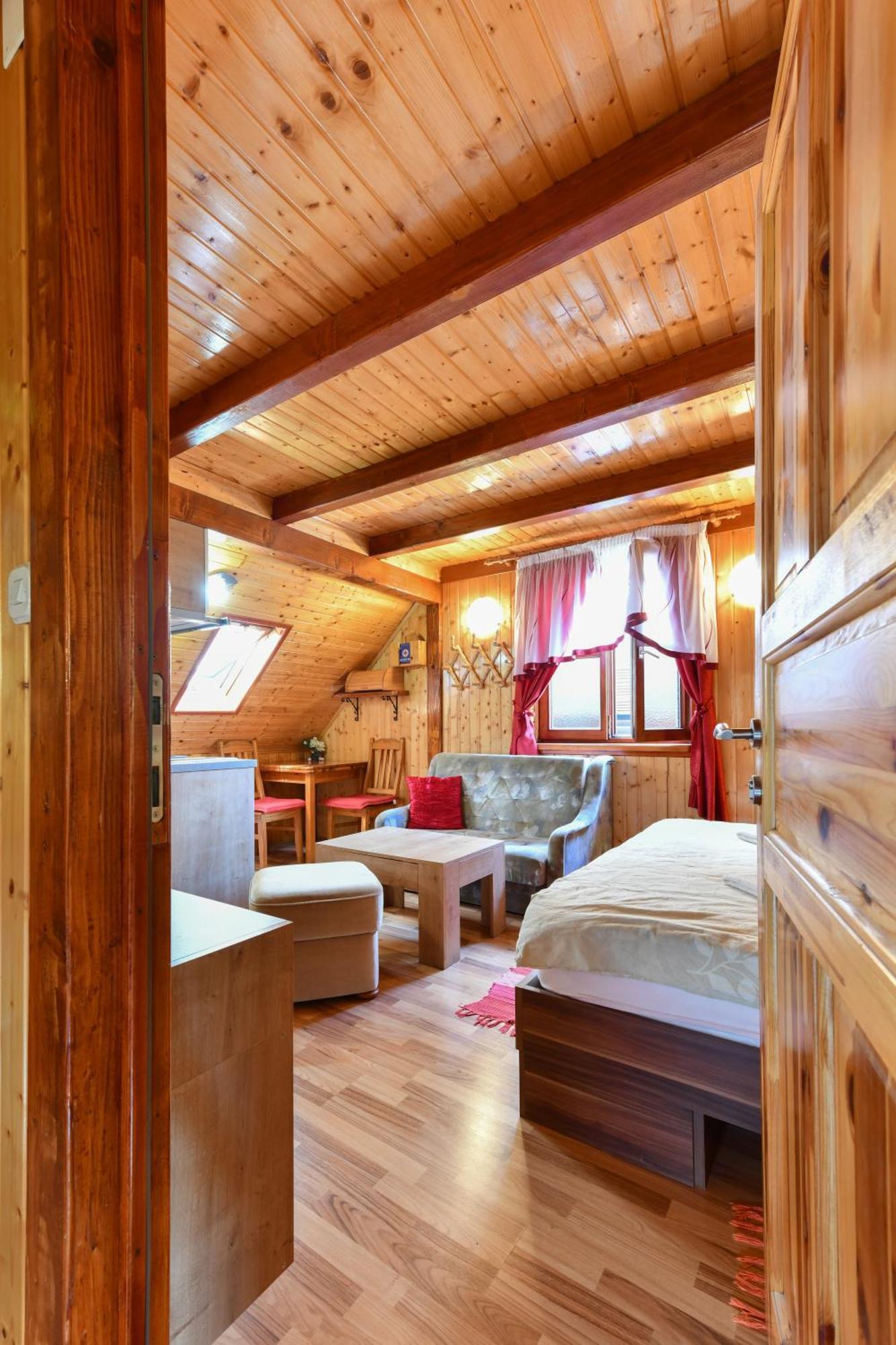 Guest House Martin Korana المظهر الخارجي الصورة